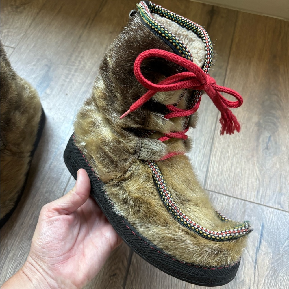 Norwegian Sámi Topaz Seal Fur Winter Boots Size 36 (US 5.5) Scandinavian Folk - Picture 10 of 16